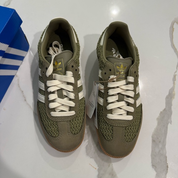 NWT Adidas - Samba OG, Orbit Green & Cream, Size 6.5 - Picture 3 of 6